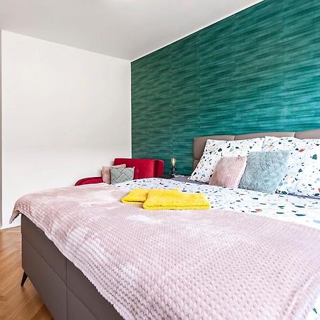 Popular Location / Street View / 4 Ppl / Netflix Apartamento Praga Exterior foto