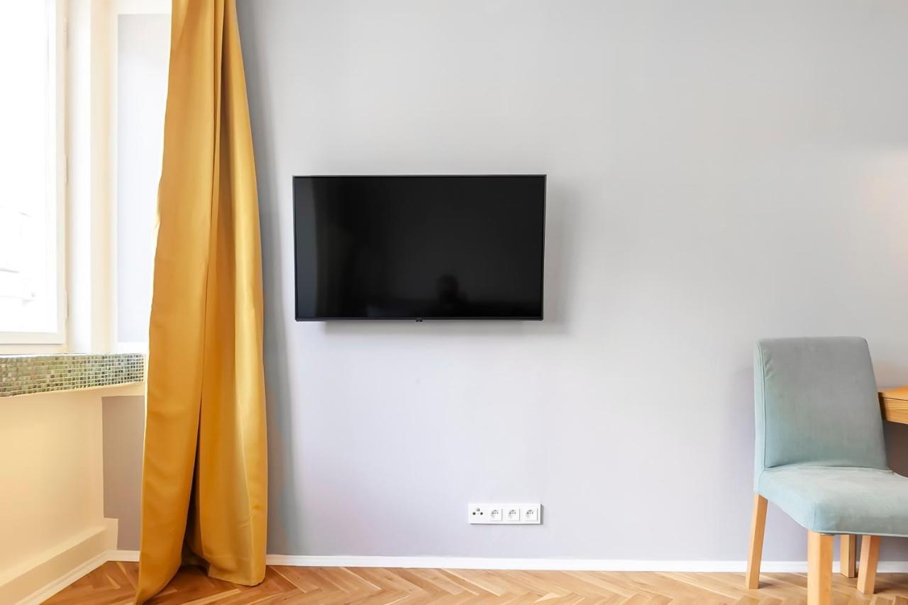 Popular Location / Street View / 4 Ppl / Netflix Apartamento Praga Exterior foto