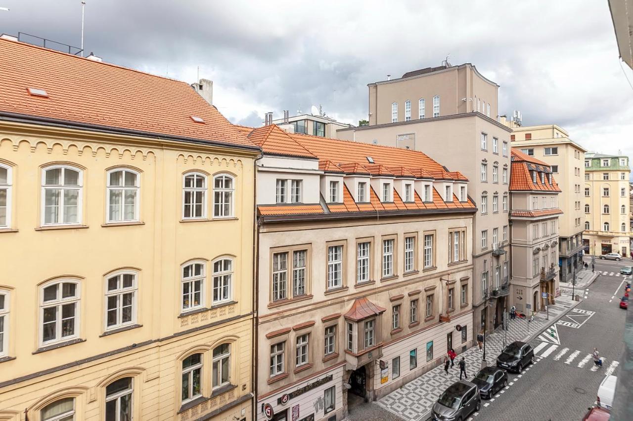 Popular Location / Street View / 4 Ppl / Netflix Apartamento Praga Exterior foto